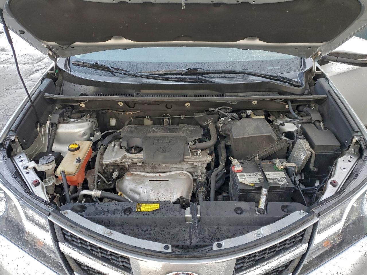 Toyota RAV4 Limited Image 5