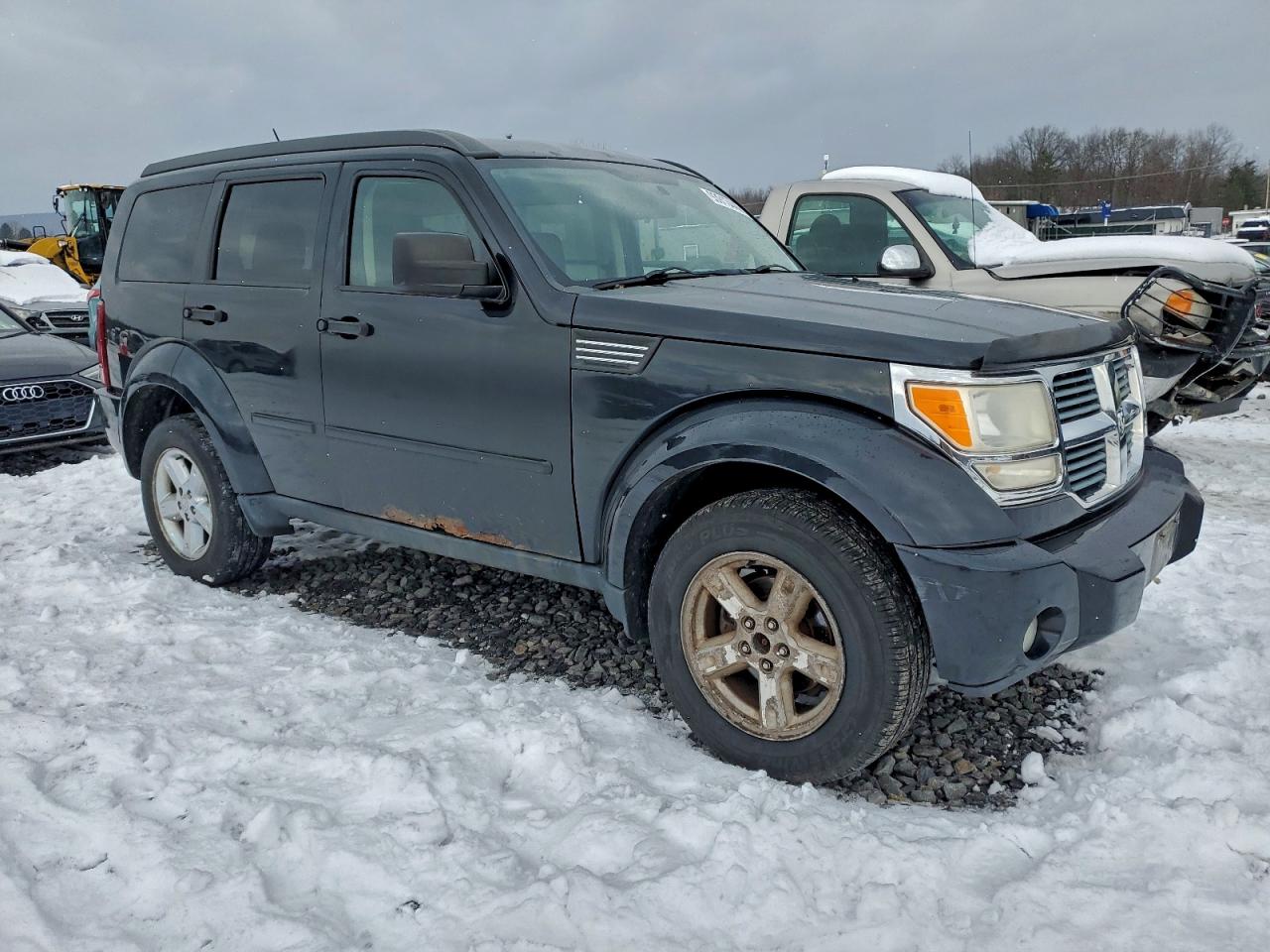 Dodge Nitro Sxt Image 9