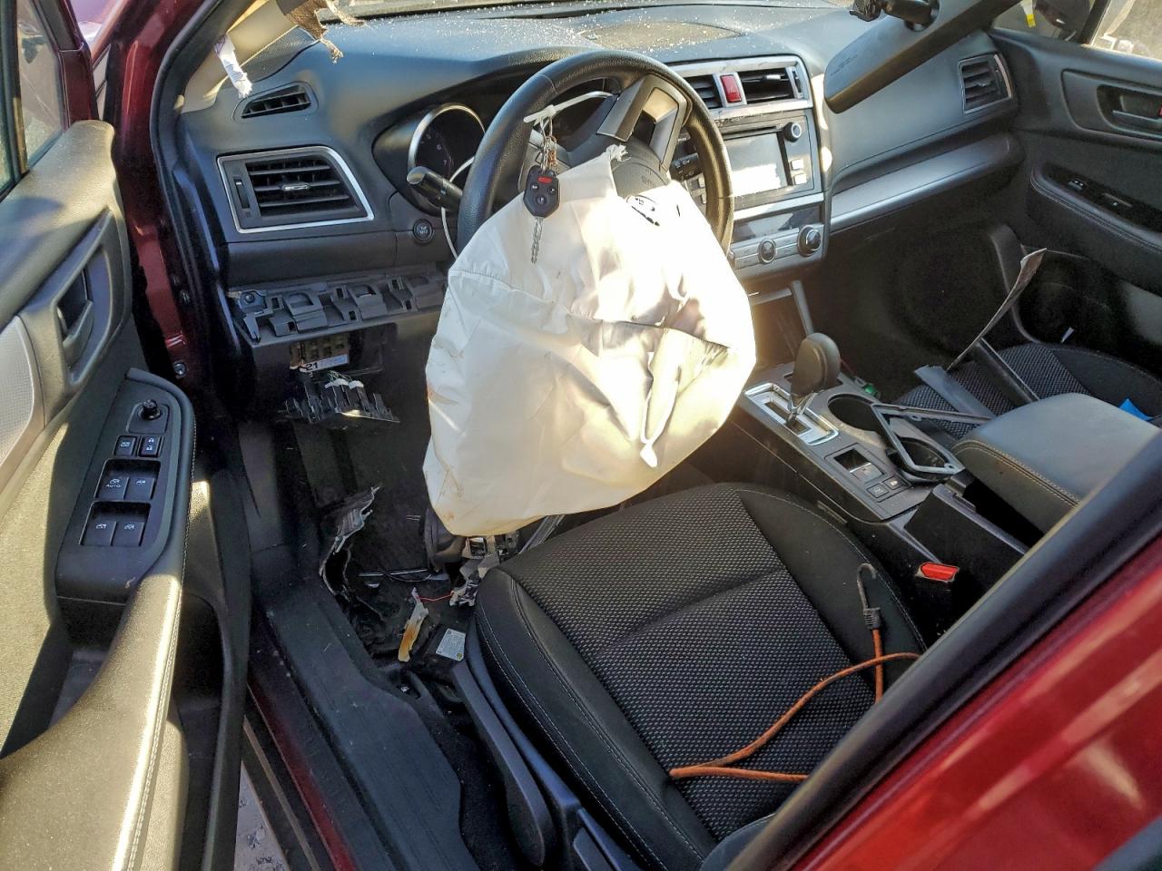 Subaru Outback 2.5i Image 9