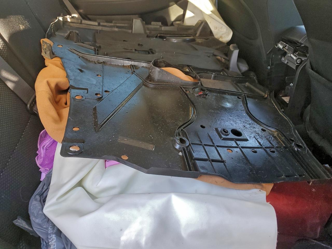 Subaru Outback 2.5i Image 3