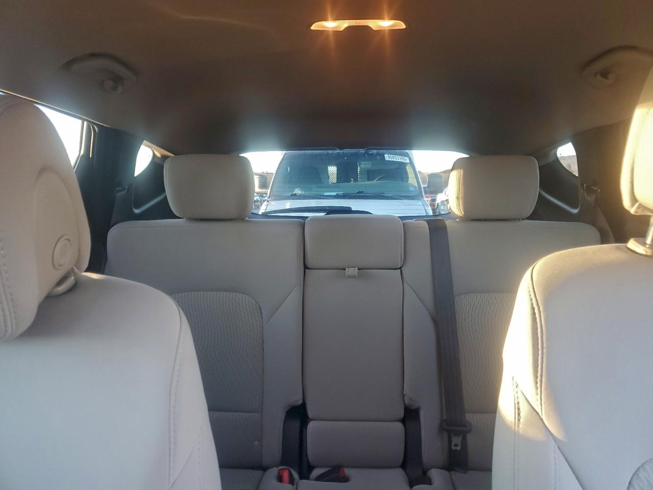 Hyundai SANTA FE Image 12