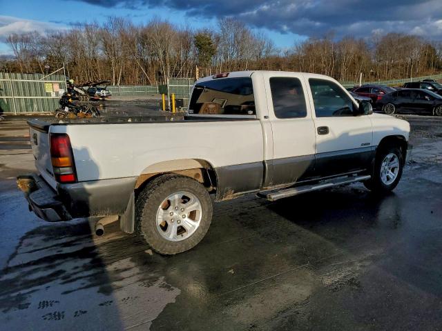 Chevrolet Silverado K1500 Image 8