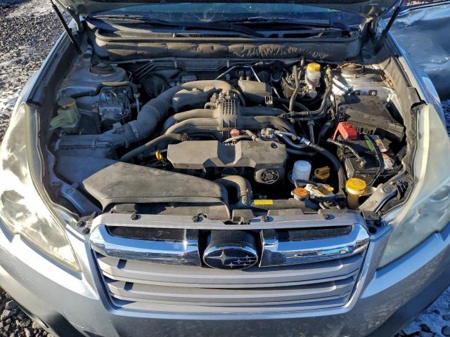 Subaru Outback 2.5i Premium Image 8