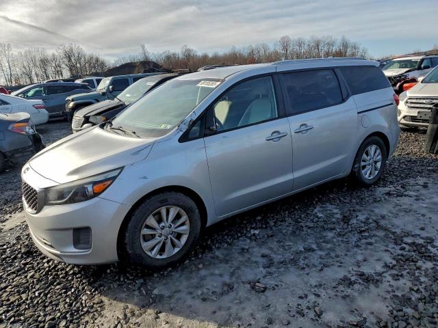  Salvage Kia Sedona