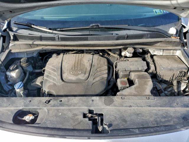 Kia Sedona Lx Image 5