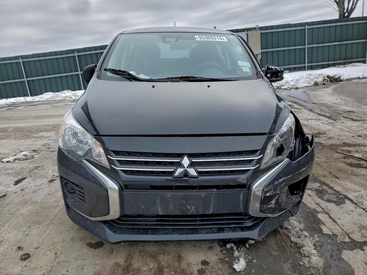 Mitsubishi Mirage Es Image 2