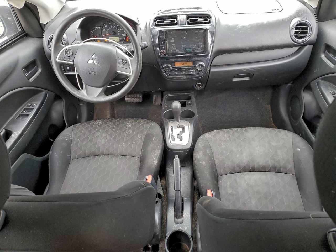 Mitsubishi Mirage Es Image 6