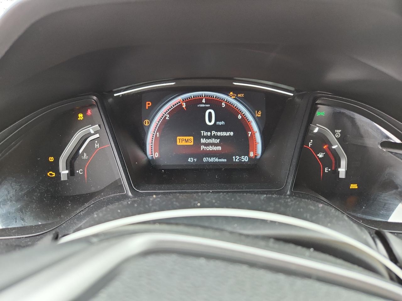 Honda Civic Sport Image 8