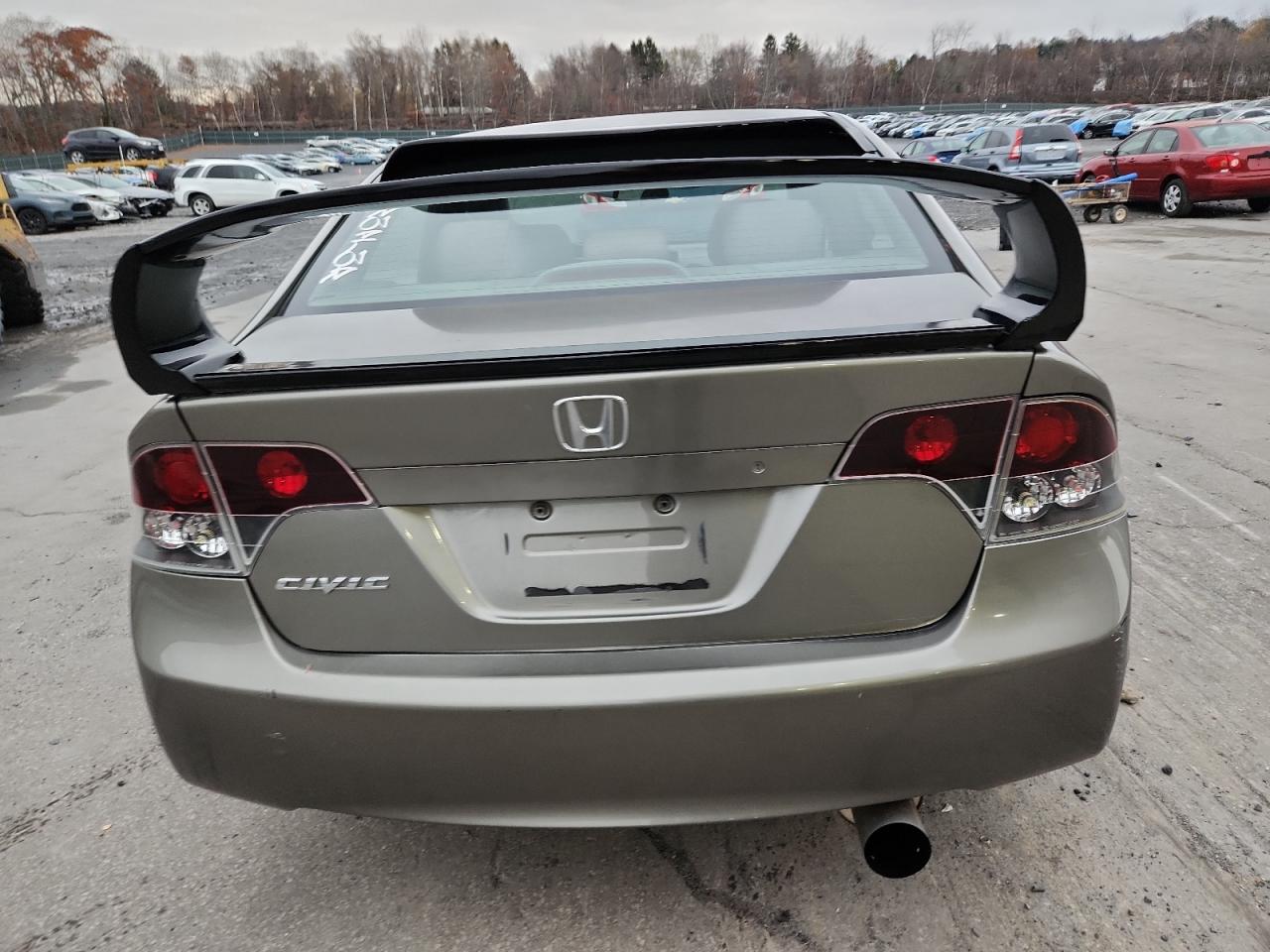 Honda Civic Lx Image 9