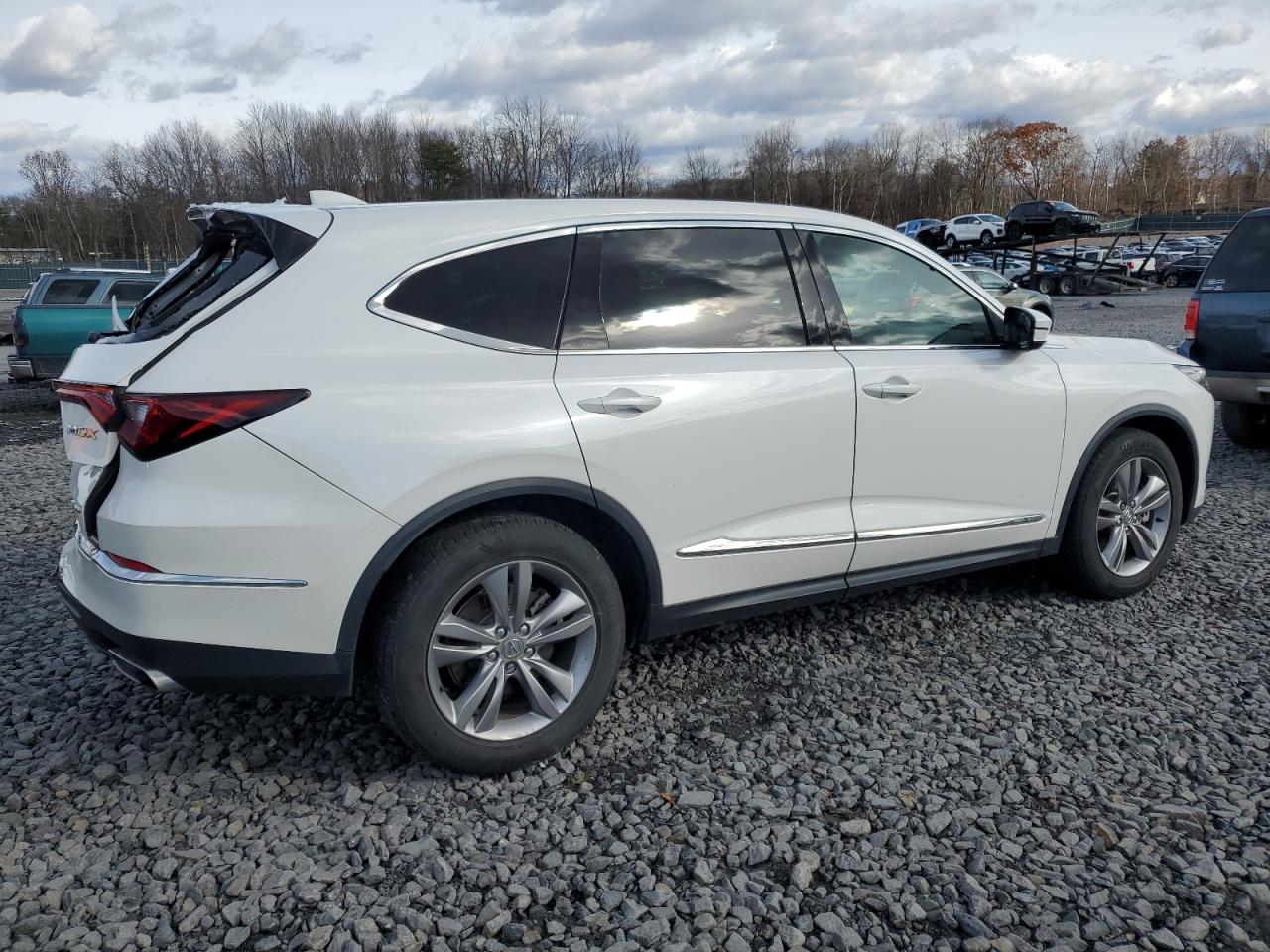 Acura MDX Image 9