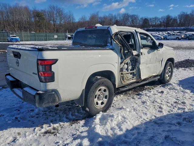 Nissan Frontier S Image 6