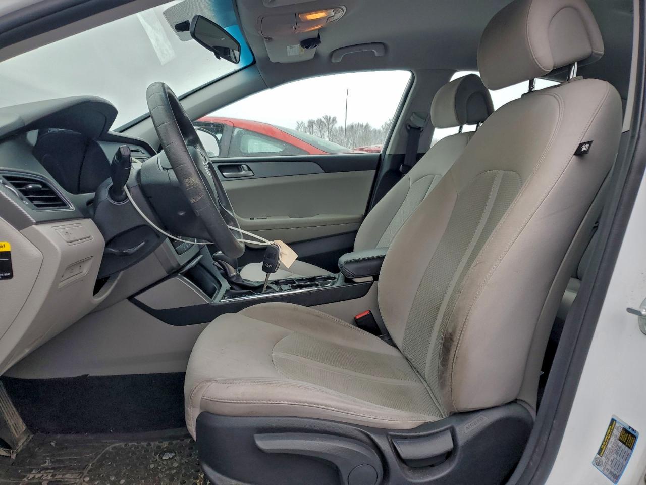 Hyundai SONATA Se Image 6