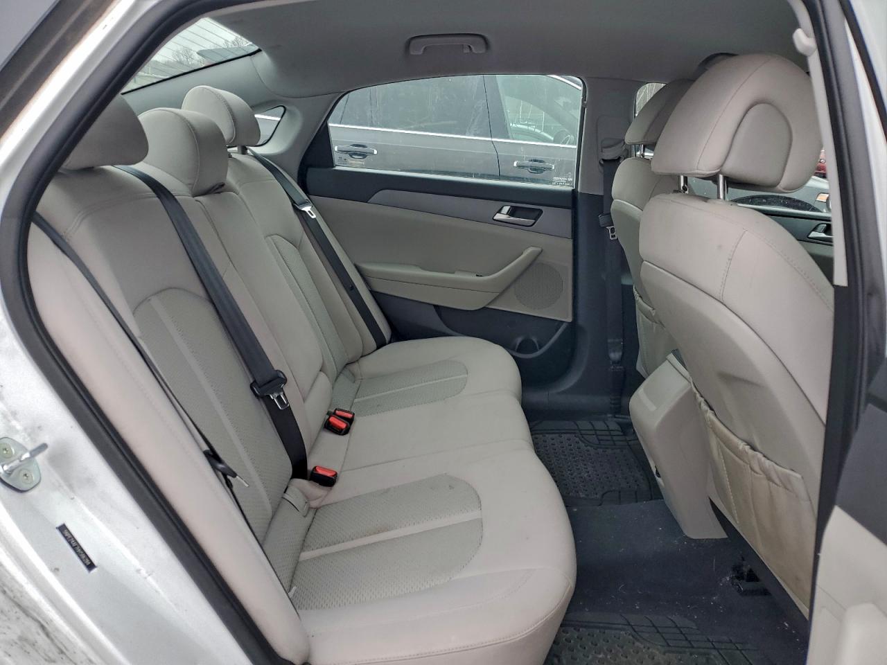 Hyundai SONATA Se Image 9