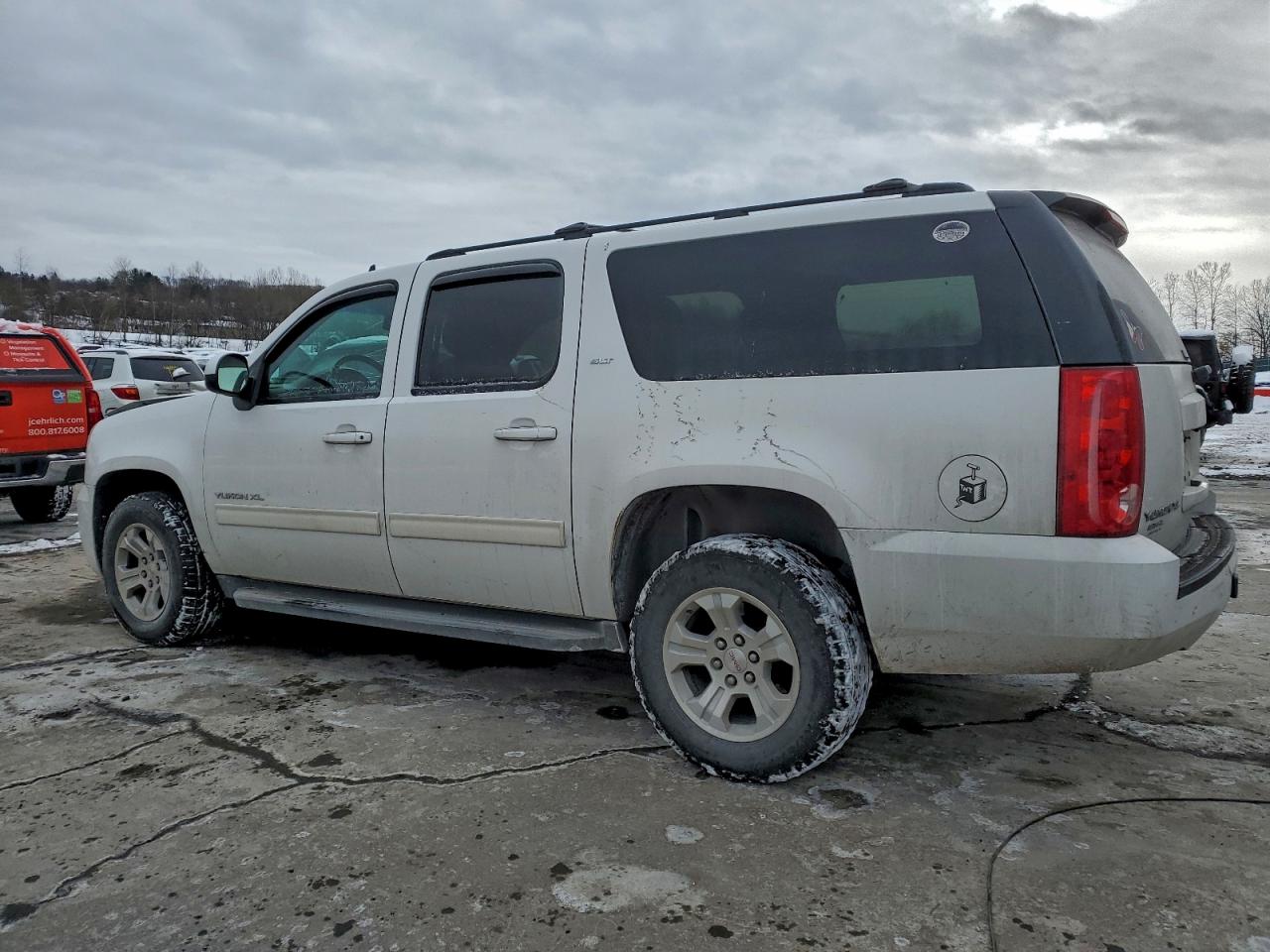GMC Yukon K1500 Slt Image 10