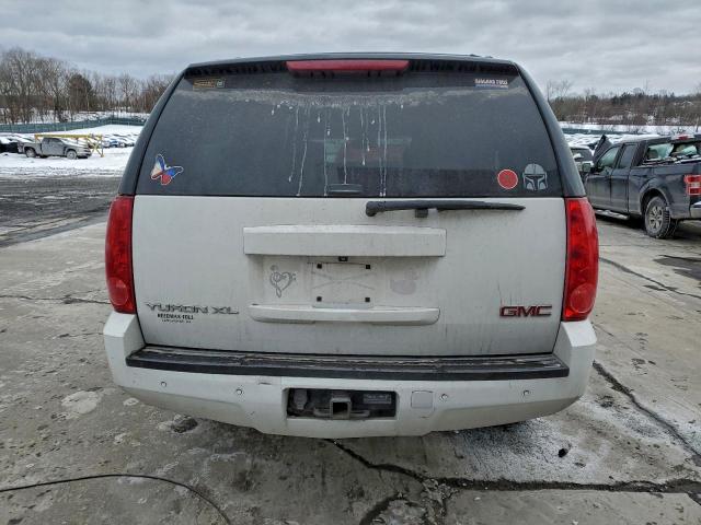 GMC Yukon K1500 Slt Image 11