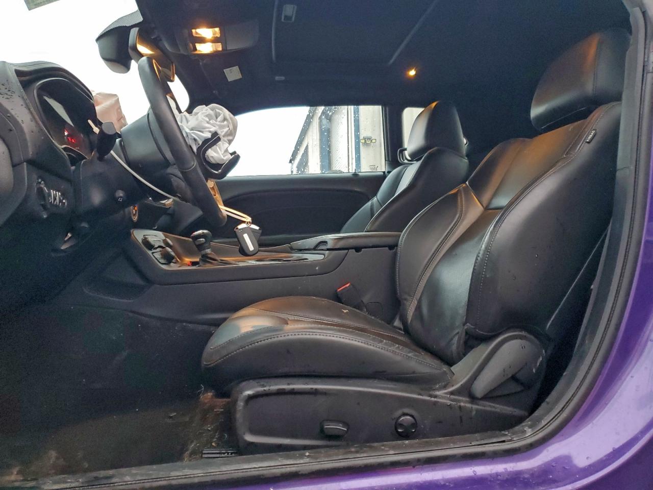 Dodge Challenger Sxt Image 7