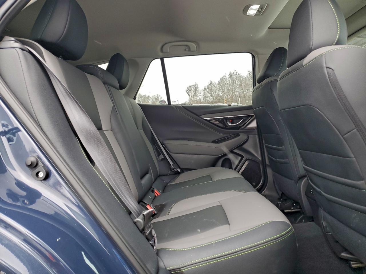 Subaru Outback Onyx Edition Image 8